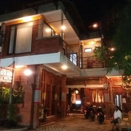 Kota Baru Homestay Джепара Екстер'єр фото