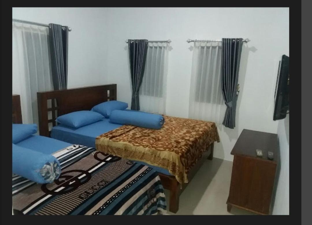 Kota Baru Homestay Джепара Екстер'єр фото